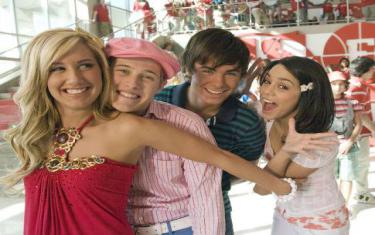 screenshoot for High School Musical 2